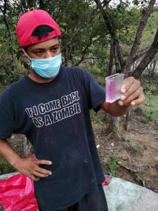 Installing chlorinators in El Sauce3